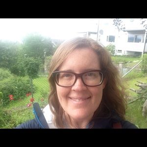 Meet your Posher, Elizabeth